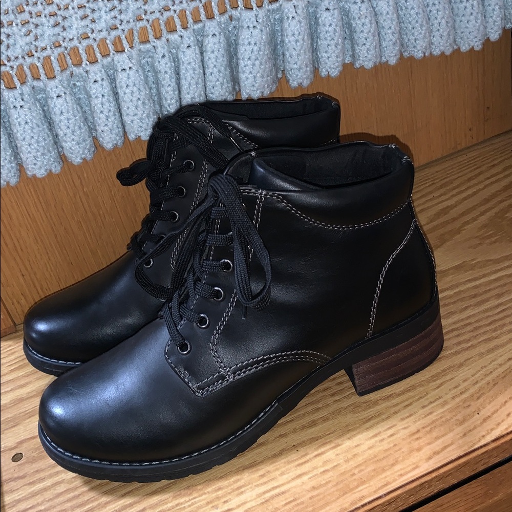 Eastland Women’s Boots